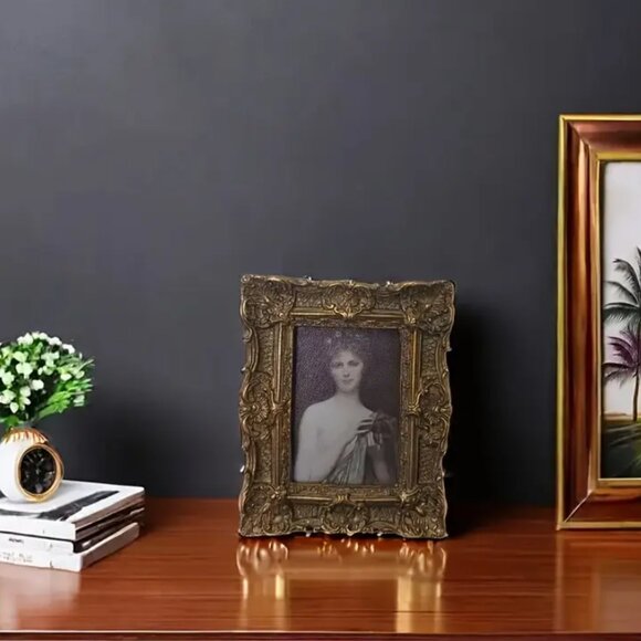 New Vintage European Style Resin Photo Frame, Rectangular Small - Picture 3 of 4